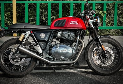 GT 650 RED AND BLACK